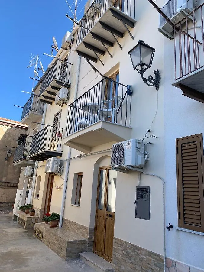 Nyaraló Dea Del Borgo Villa Sant'Ambrogio Olaszország